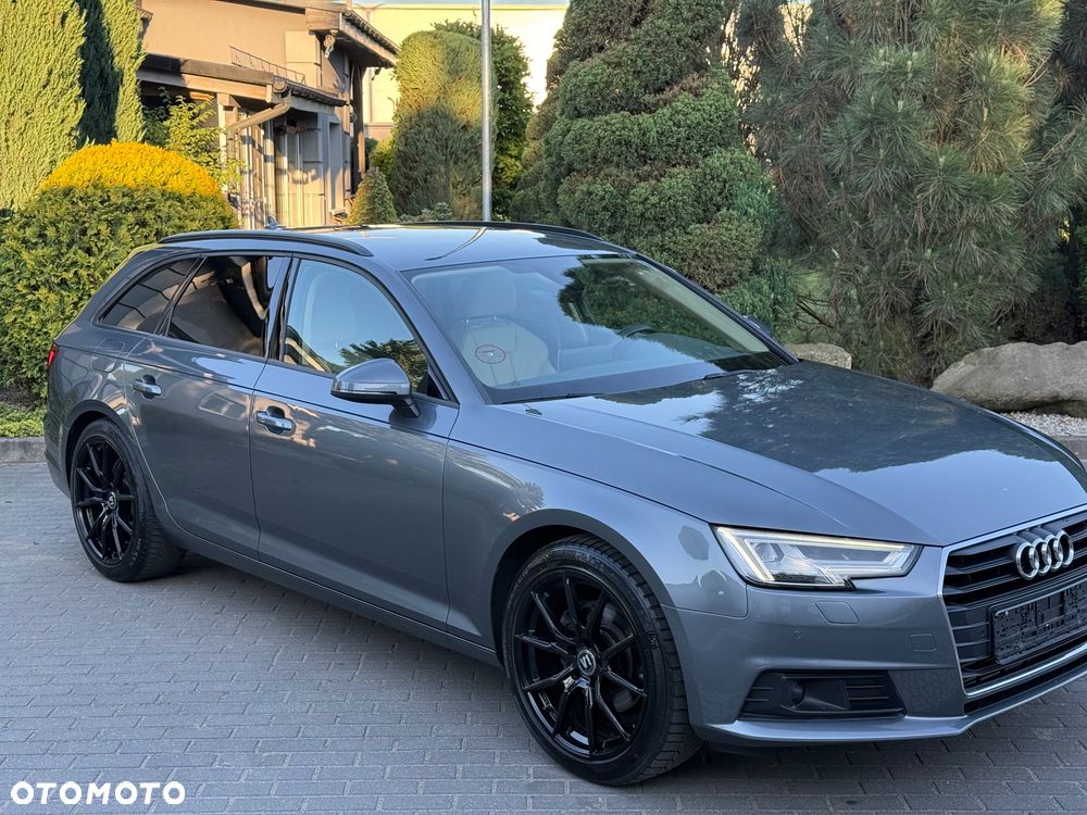 Audi A4 Avant 35 TFSI S tronic - 13