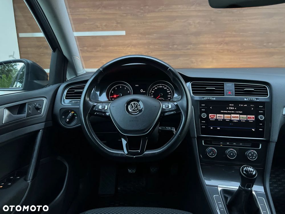 Volkswagen Golf 1.0 TSI Trendline - 17