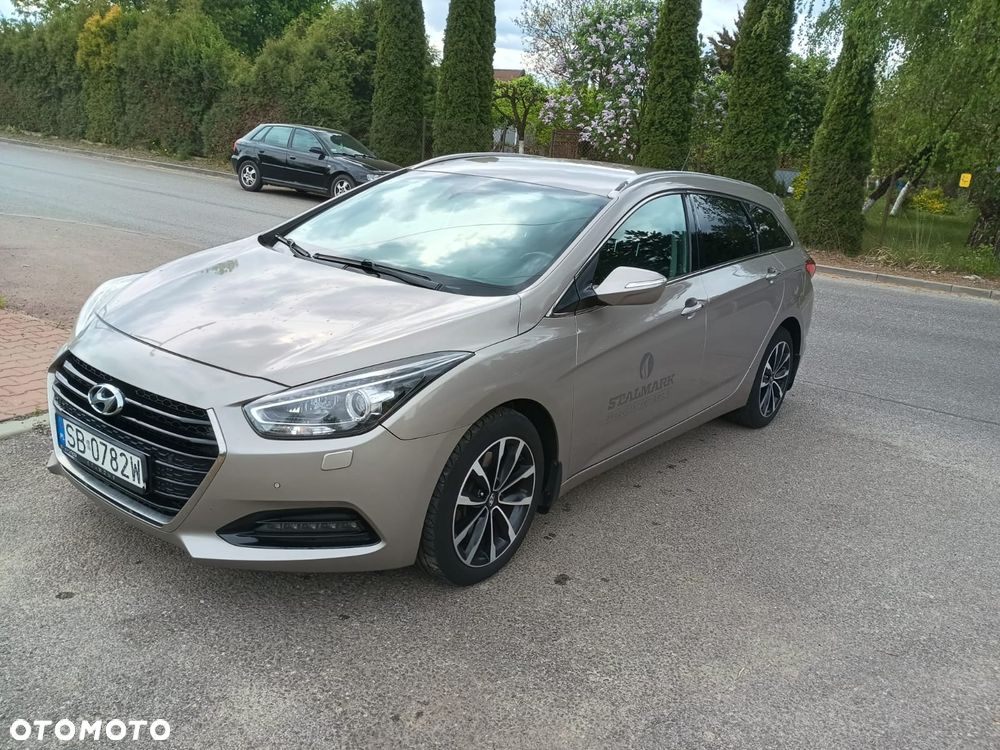 Hyundai i40 1.7 CRDi Business DCT - 1
