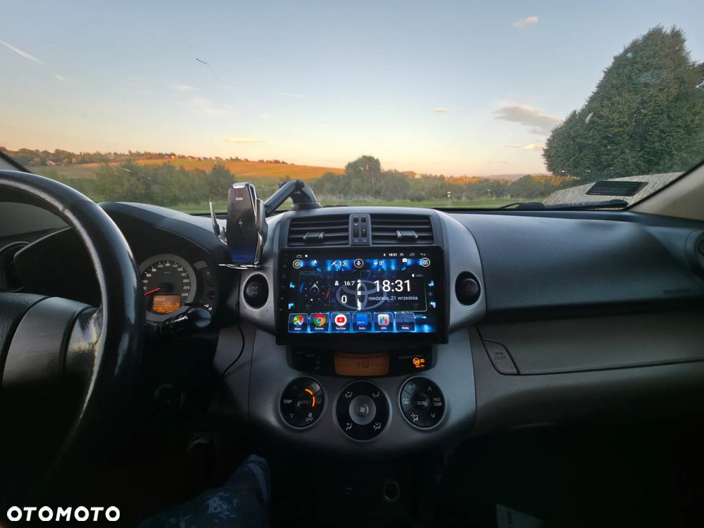 Toyota RAV4 2.2 D-4D Luna - 9