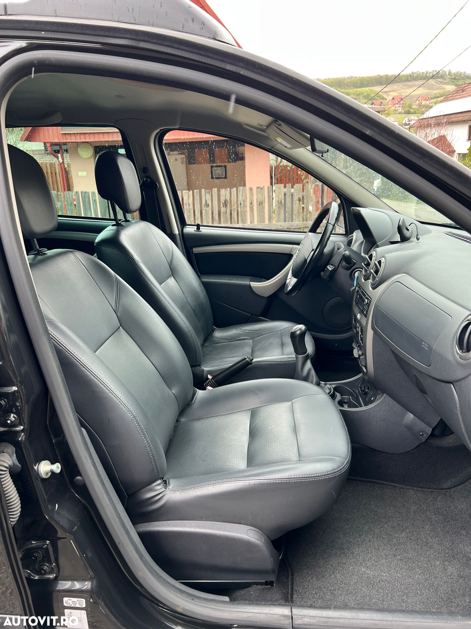 Dacia Duster 1.6 16V 4x2 Destination - 19