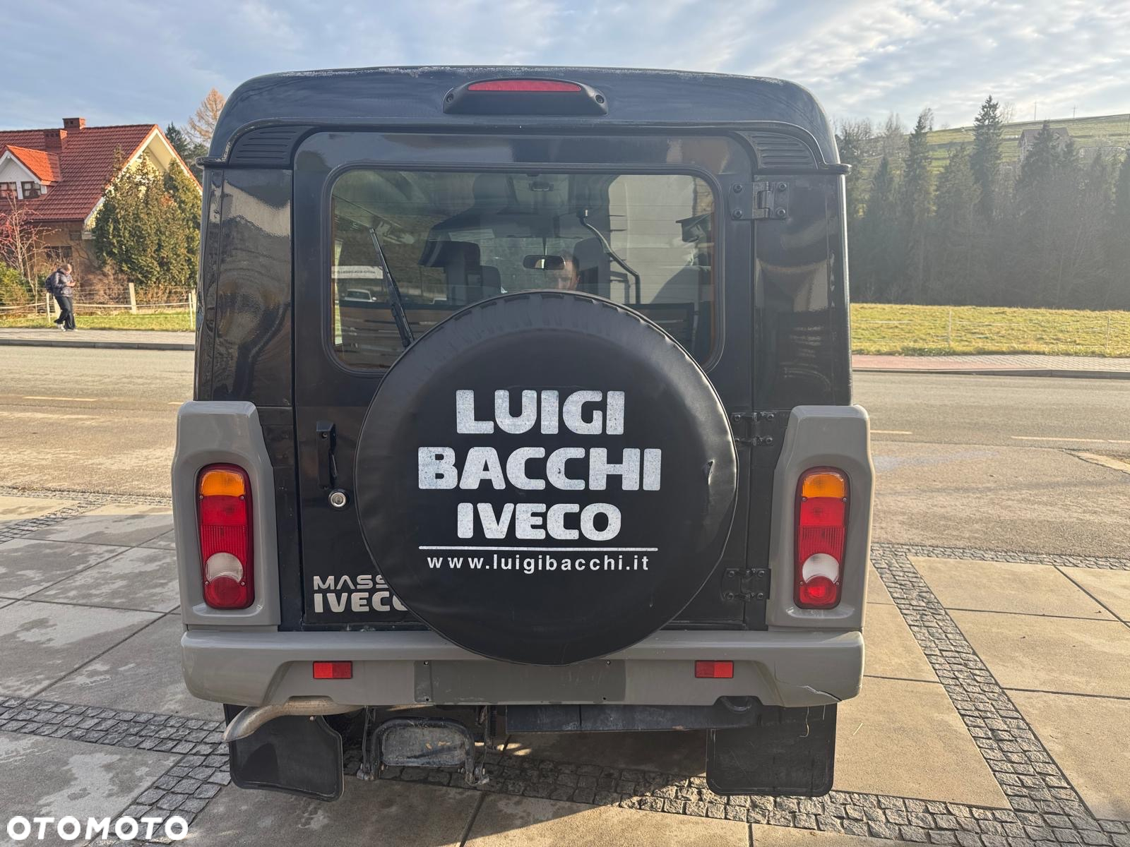 Iveco Massif - 6