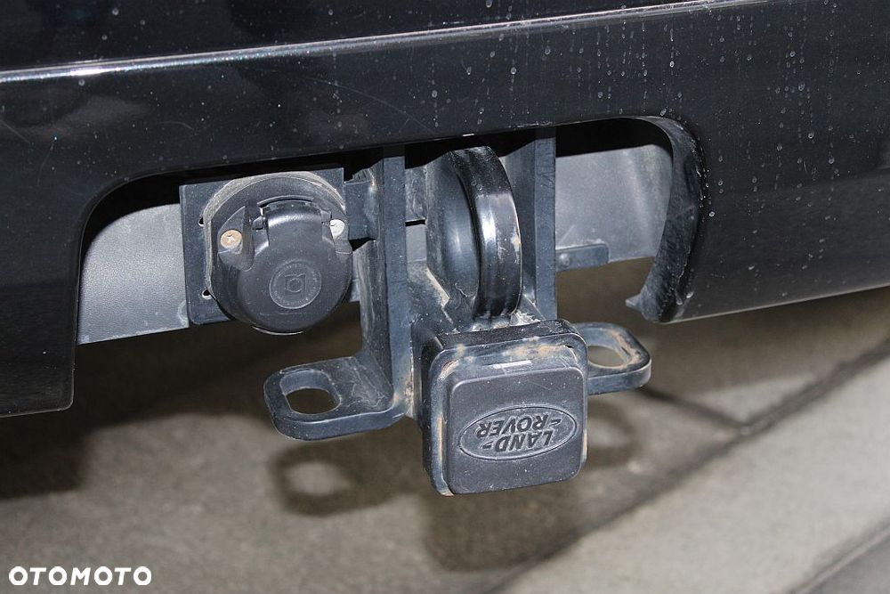 Land Rover Discovery 2.0 P300 R-Dynamic S - 11