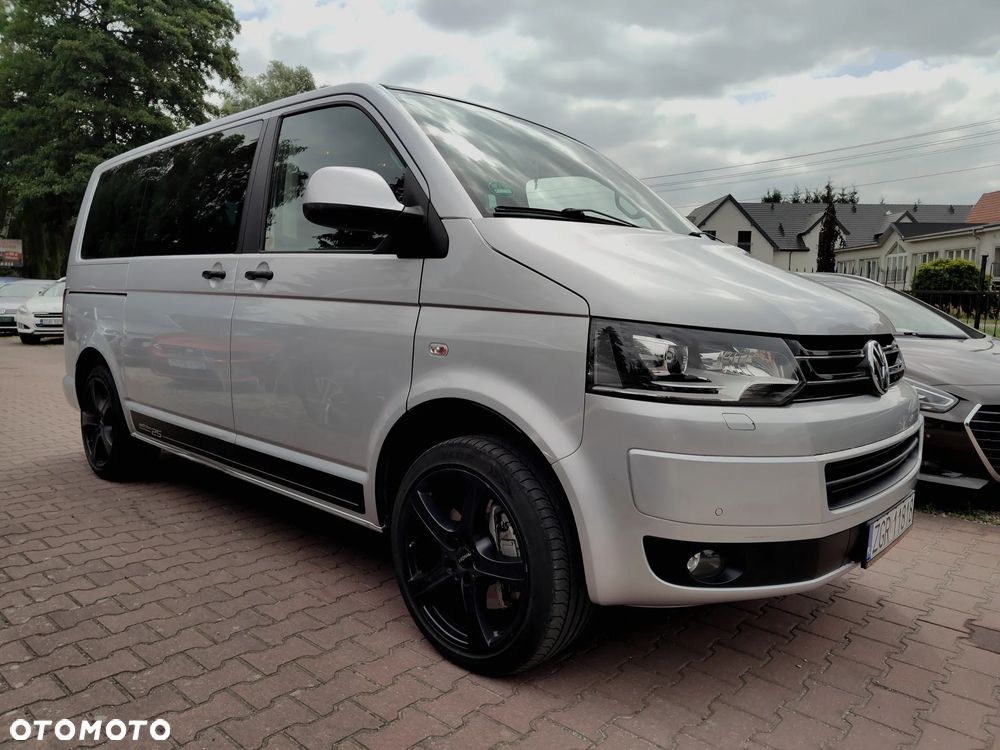 Volkswagen Multivan - 2