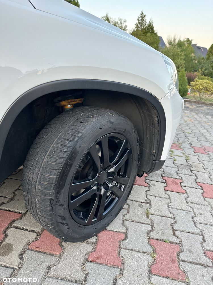 Volkswagen Tiguan 2.0 TSI 4Mot Trend Tiptr - 4