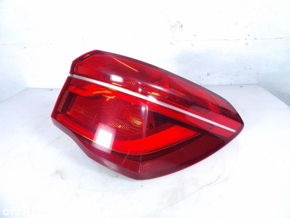 BMW X1 F48 LAMPA TYŁ PRAWA 7488548-02 USA - 1