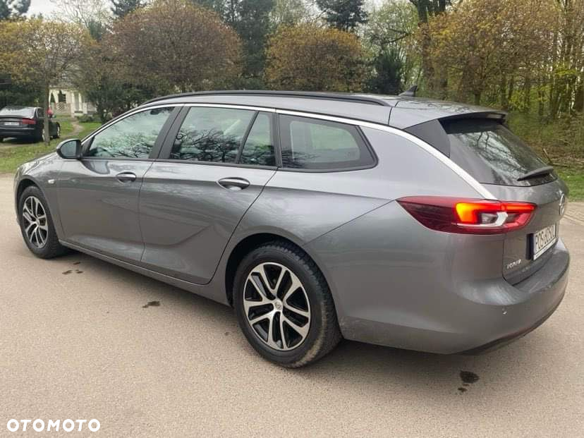 Opel Insignia - 12