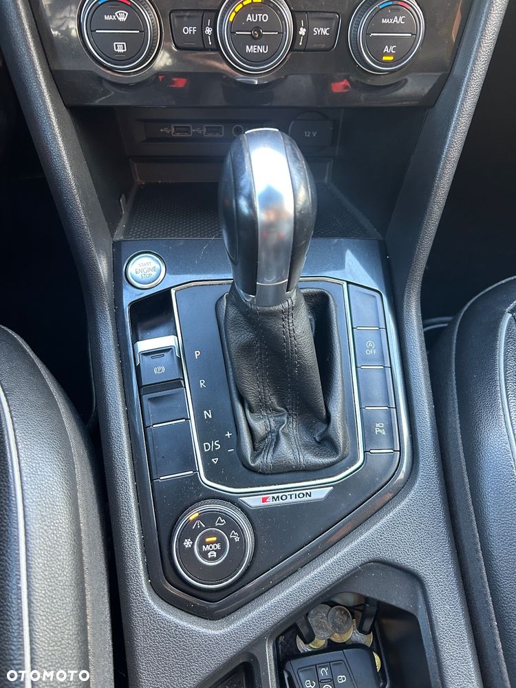 Volkswagen Tiguan Allspace 2.0 TSI 4Mot Highline DSG - 15