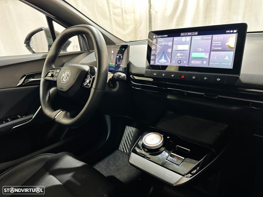 MG MG4 77 kWh Extended Range Luxury - 37