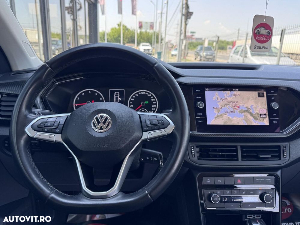 Volkswagen T-Cross - 10