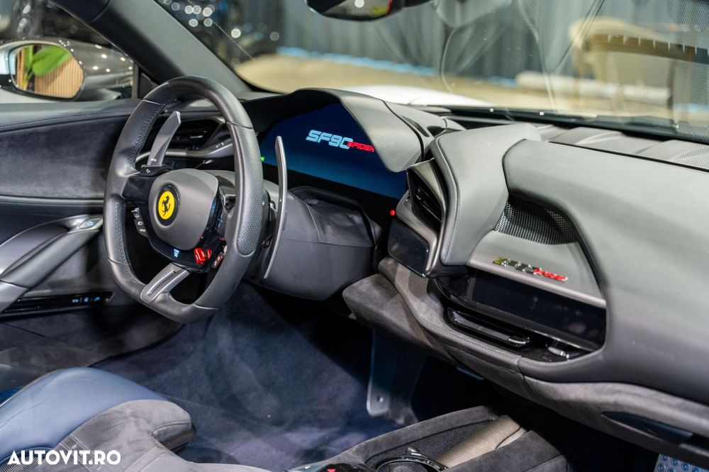 Ferrari SF90 Stradale - 24