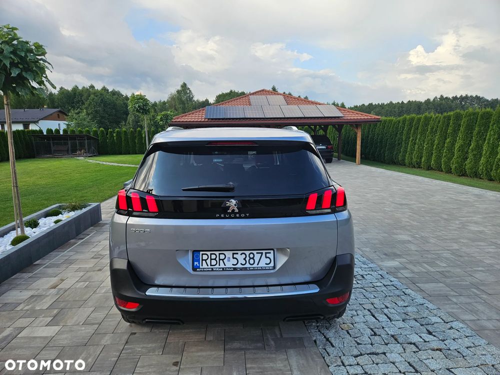 Peugeot 5008 PureTech 130 Stop & Start Roadtrip - 3