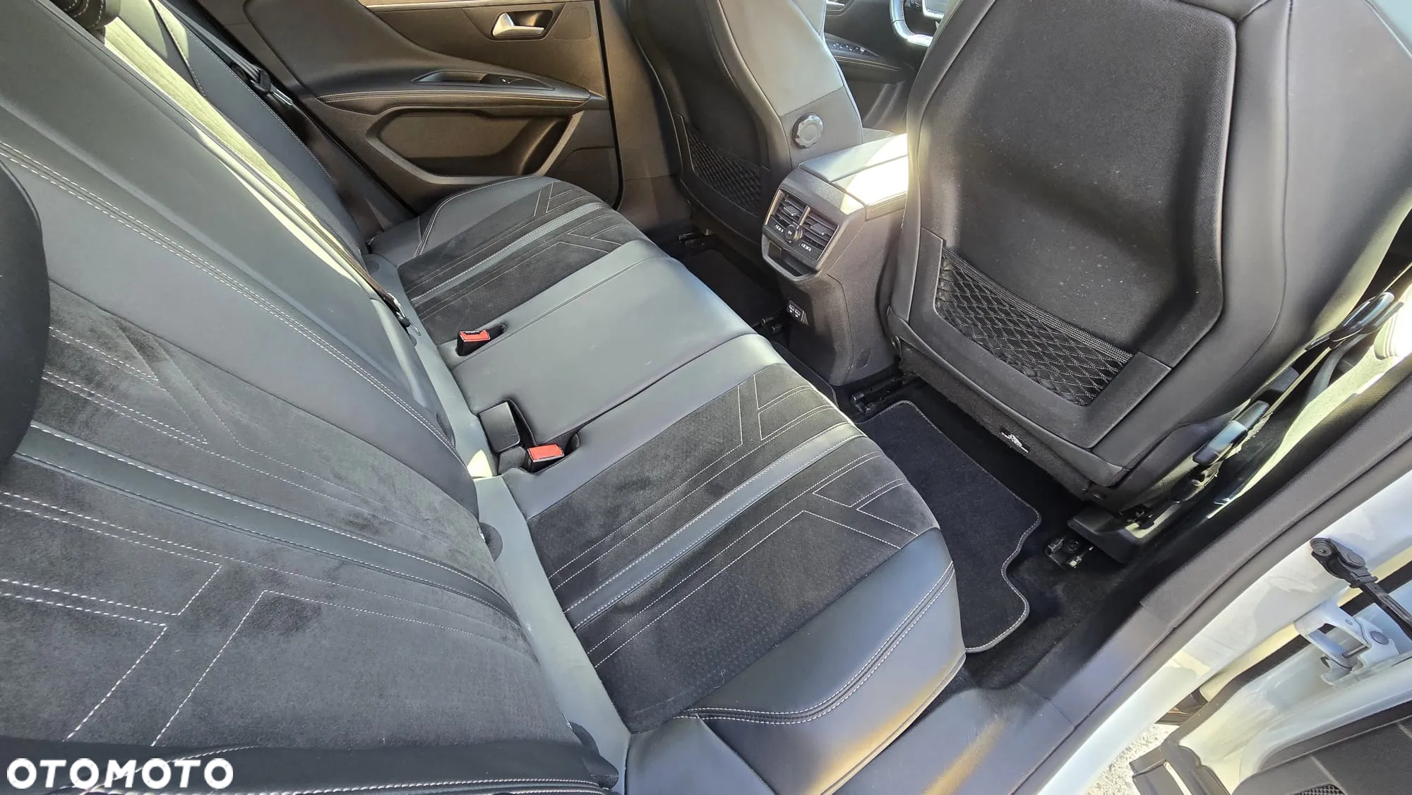 Peugeot 3008 BlueHDi 180 Stop & Start EAT8 GT - 24