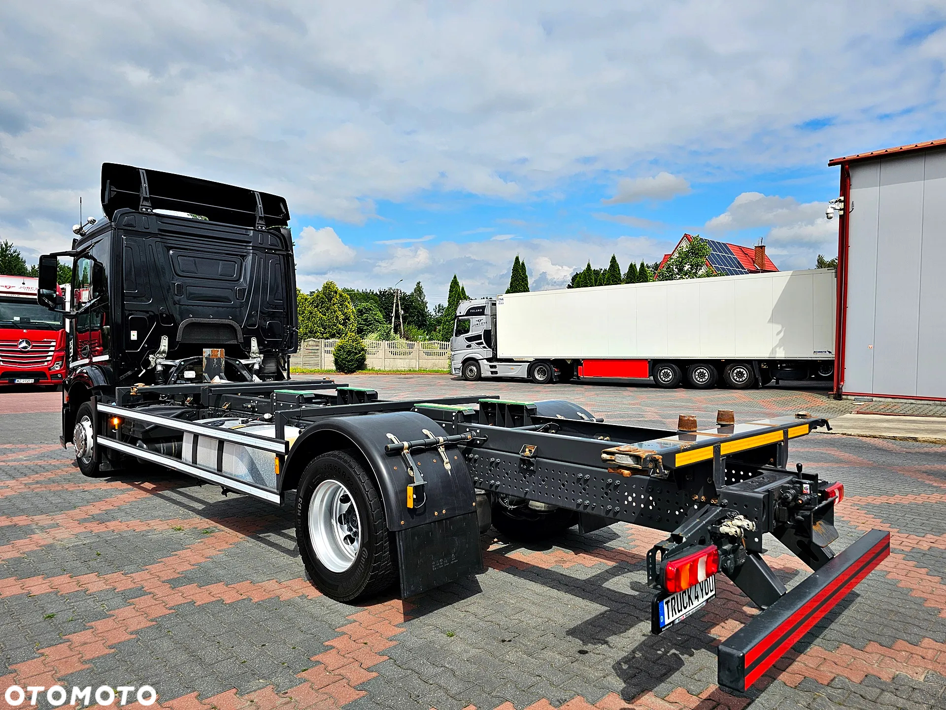 Mercedes-Benz Actros 1840 / 86 000 km / 6 osobowy / Brygadówka / Do zabudowy / BDF - 3