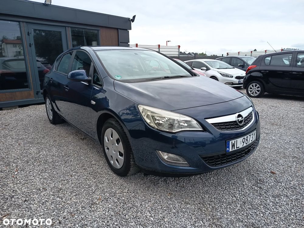 Opel Astra 1.6 Automatik Edition - 9