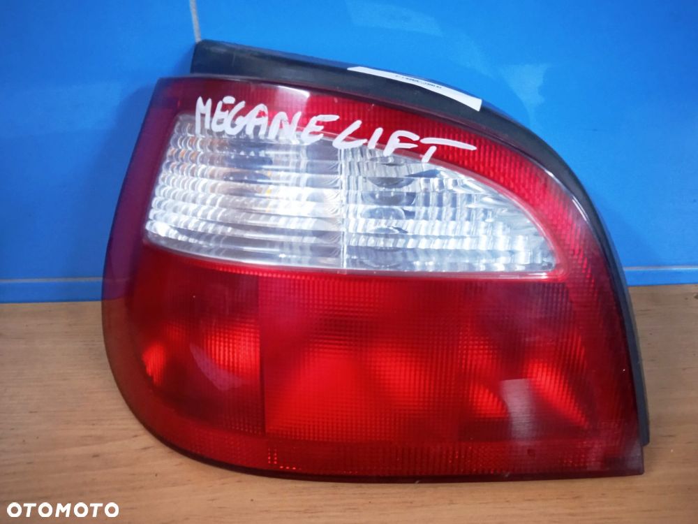 Lampa Lewa Tylna Renault Megane I Lift - 1