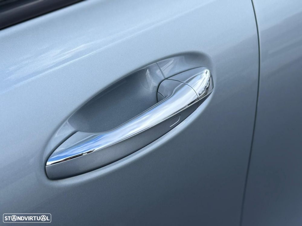 Mercedes-Benz GLB 200 d - 17