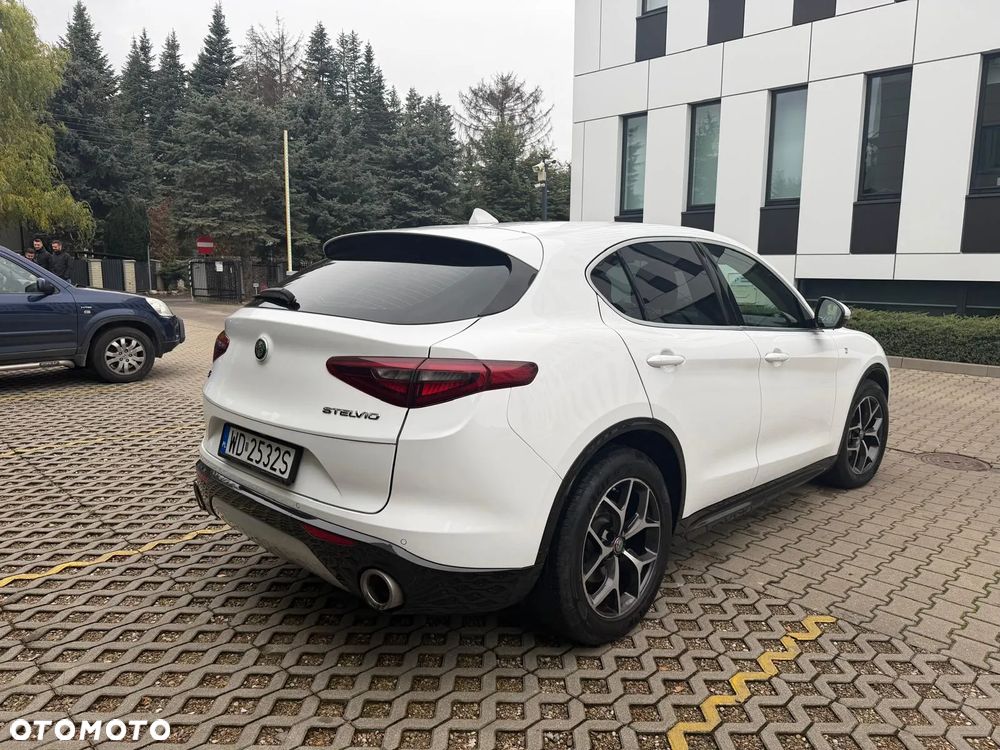 Alfa Romeo Stelvio 2.0 Turbo Veloce TI Q4 - 2