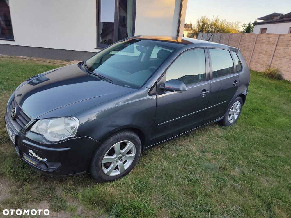 Volkswagen Polo 1.4 TDI Comfortline - 2