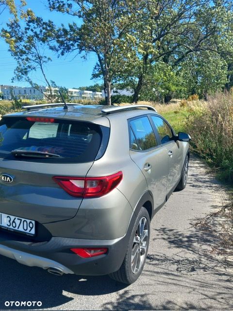 Kia Stonic 1.0 T-GDI L DCT - 6