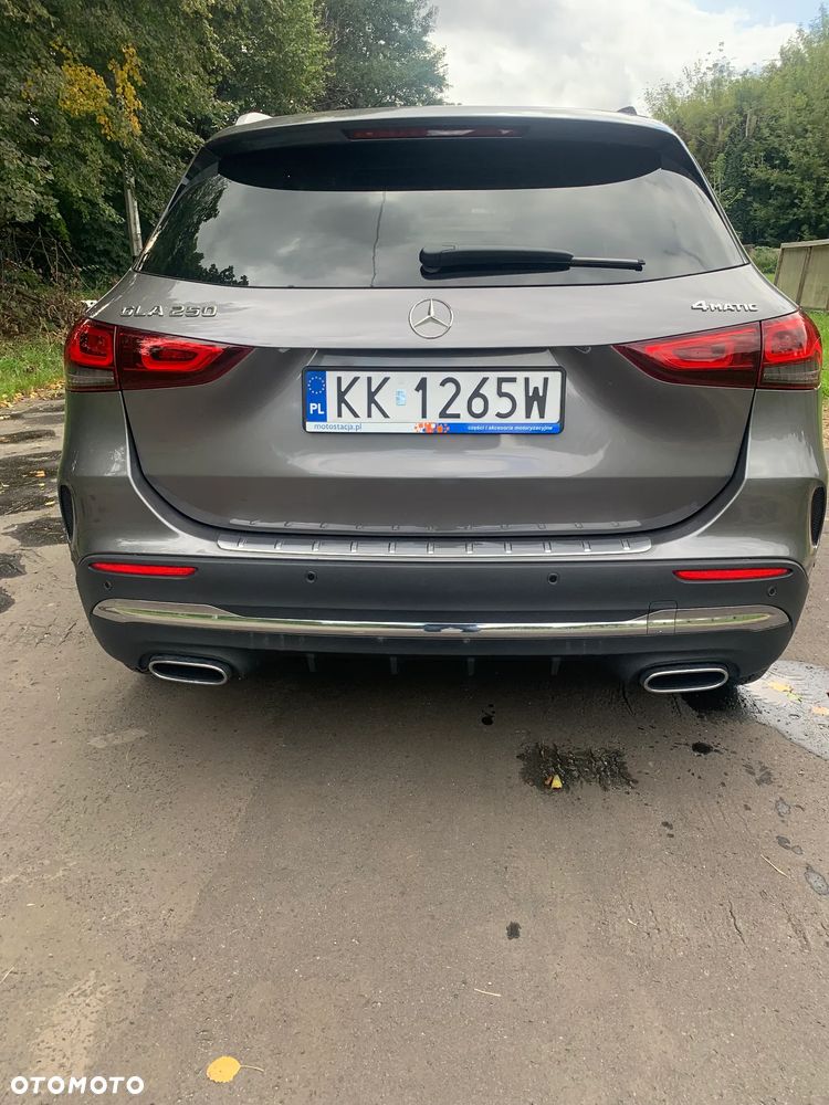 Mercedes-Benz GLA 250 4Matic 8G-DCT AMG Line Advanced Plus - 5