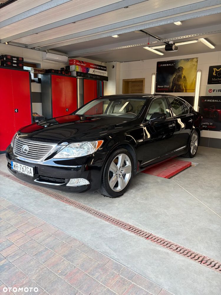 Lexus LS 460 Superior - 12