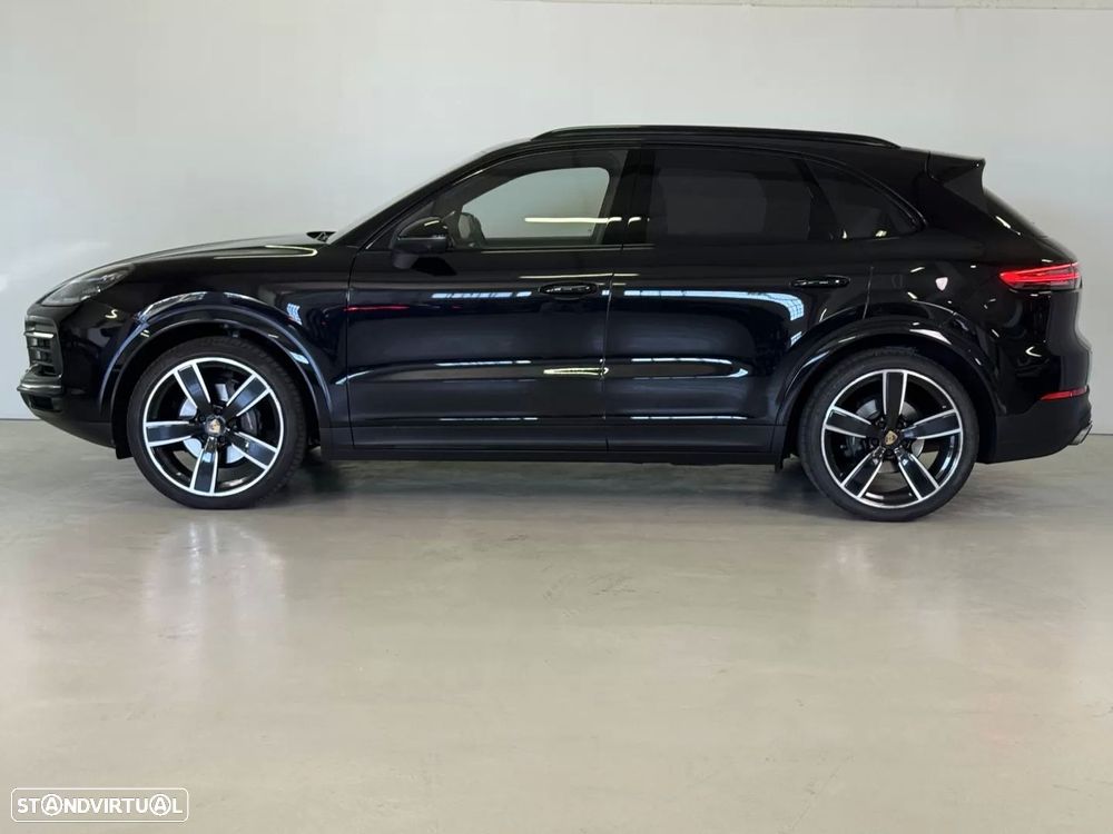 Porsche Cayenne Platinum Edition - 9