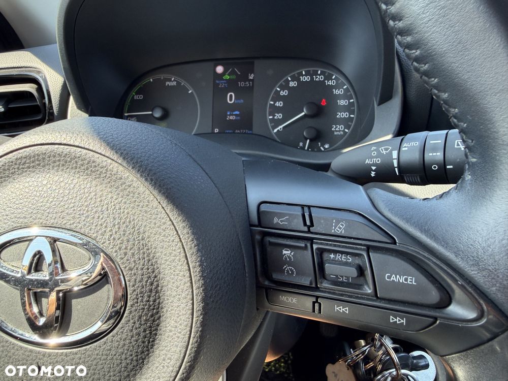 Toyota Yaris Hybrid 1.5 Comfort - 18