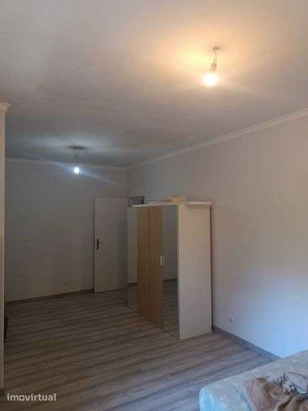 Apartamento  T-2 Monte Abraão - Grande imagem: 3/10