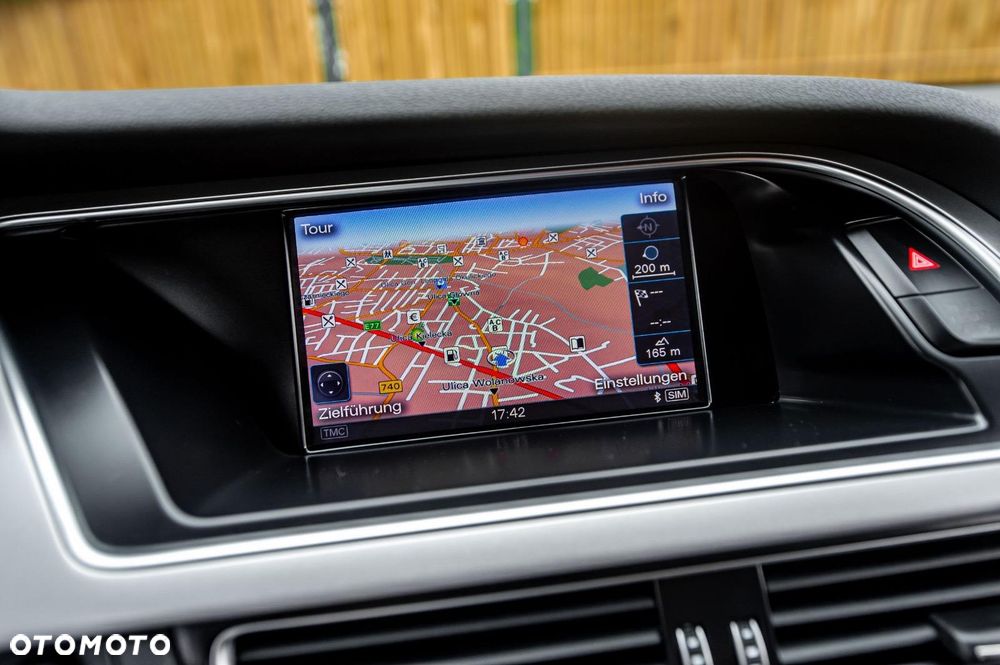 Audi A4 Avant 2.0 TDI S tronic quattro sport - 25