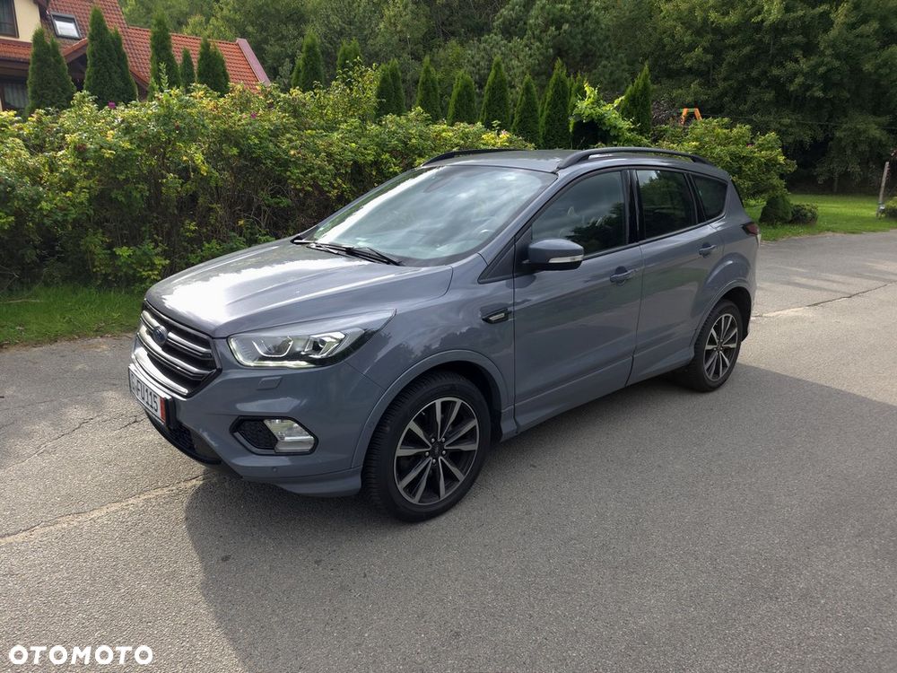 Ford Kuga 2.0 TDCi AWD ST-Line - 4