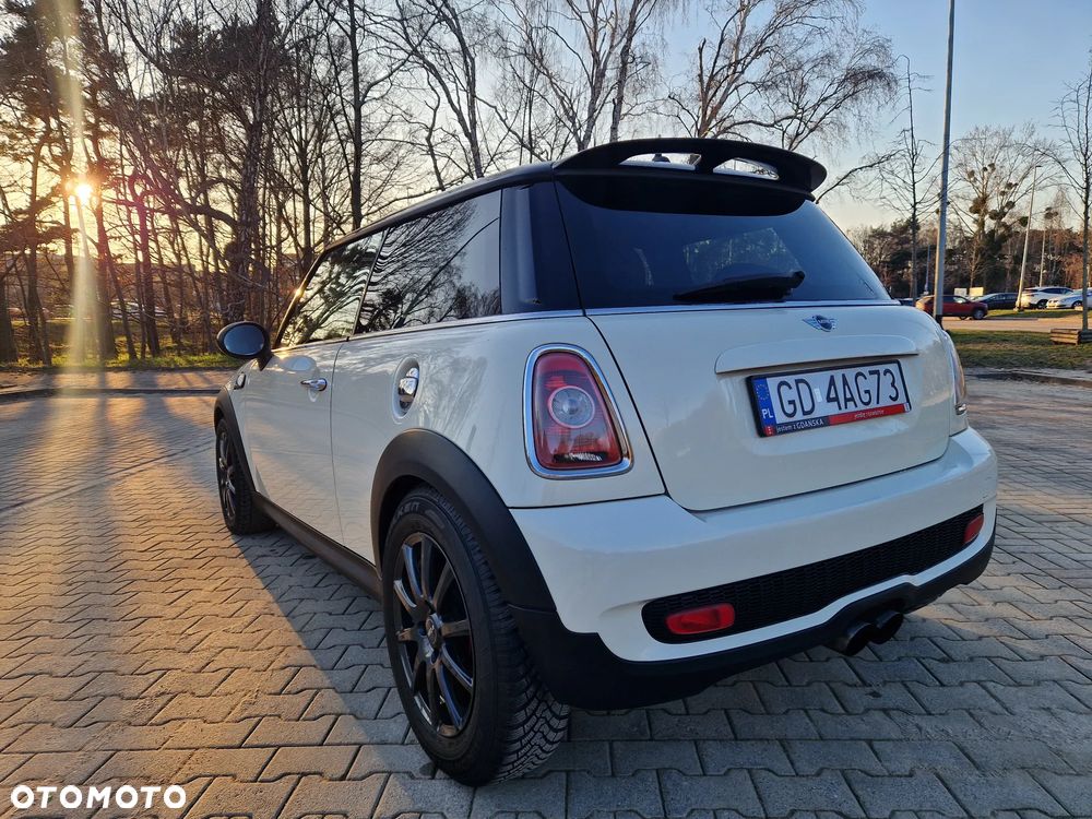 MINI Cooper S 50 Mayfair - 10