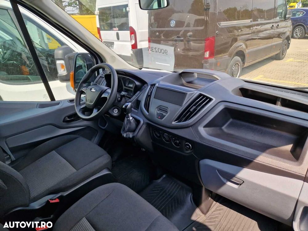 Ford Transit DoubleCab - 17