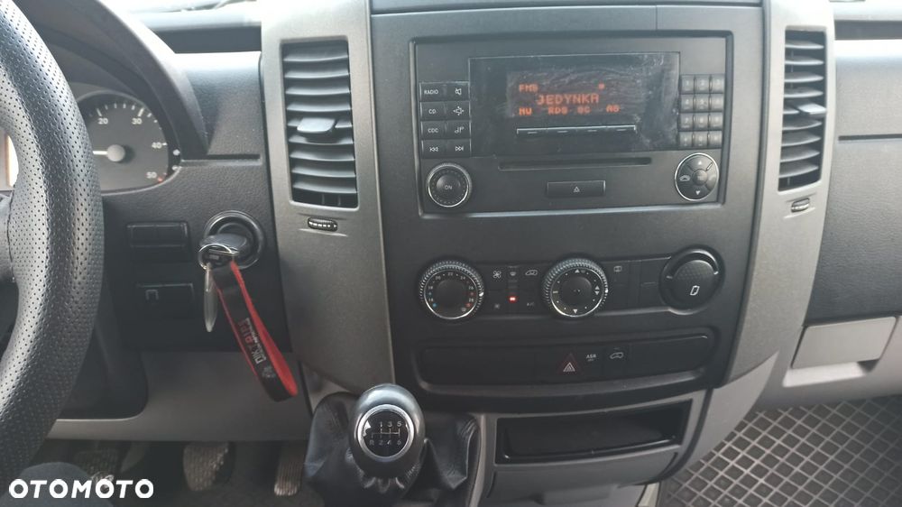 Mercedes-Benz Sprinter 313 - 15