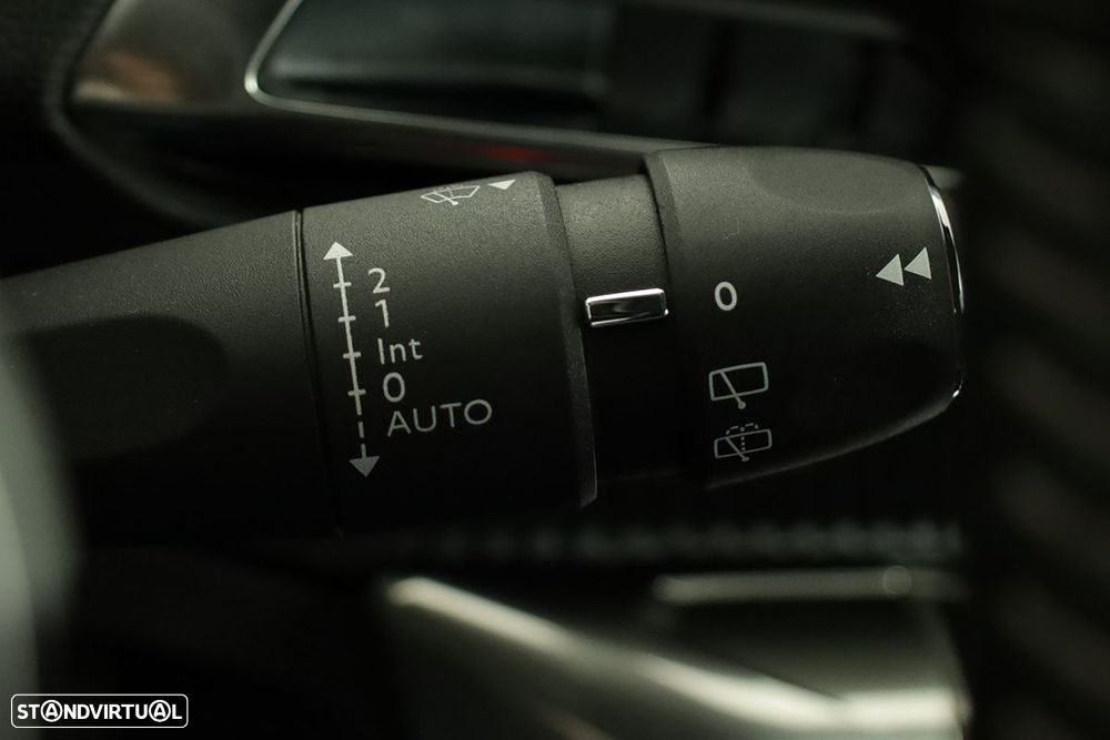 Peugeot 3008 1.2 PureTech Allure Pack - 19