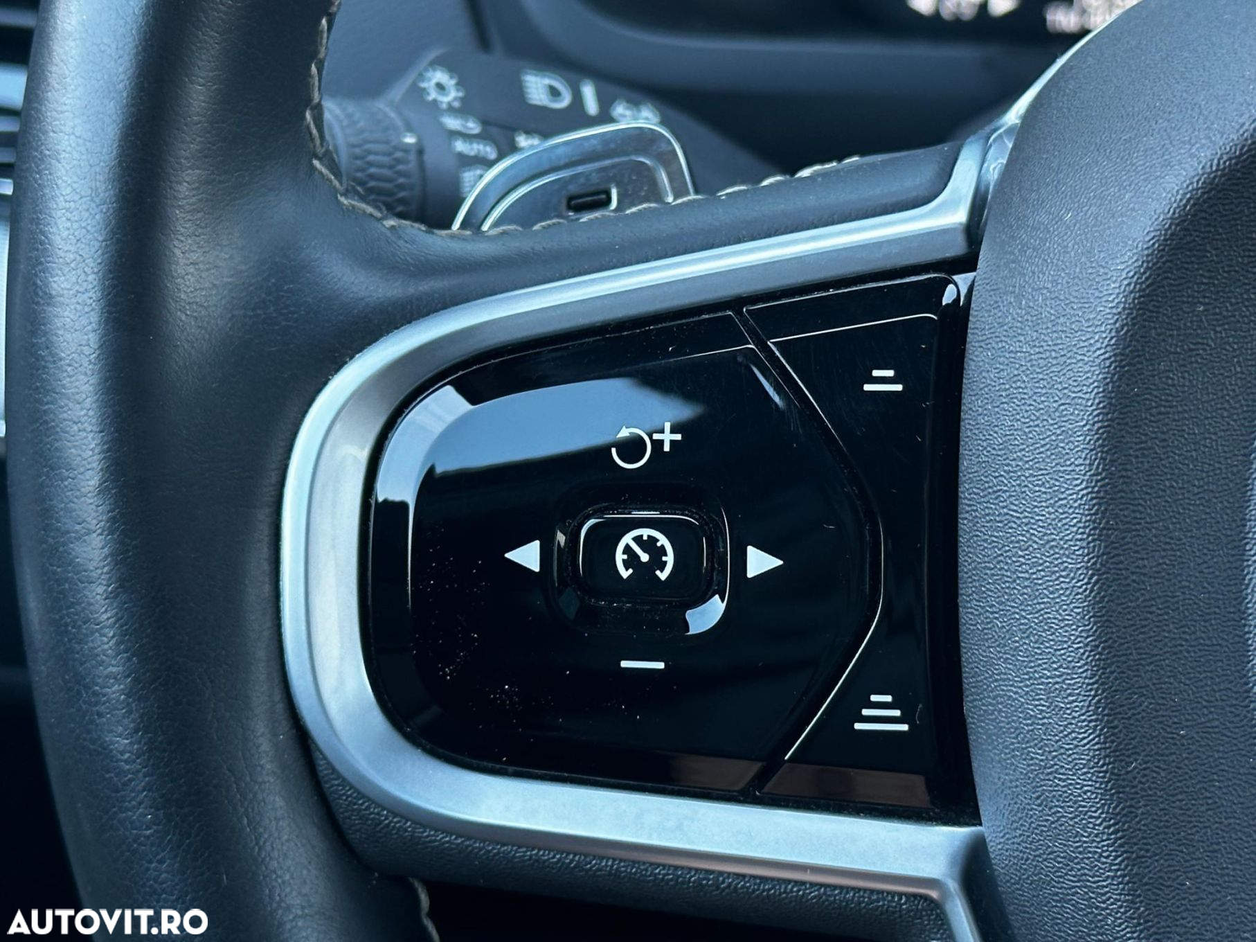 Volvo XC 90 - 20