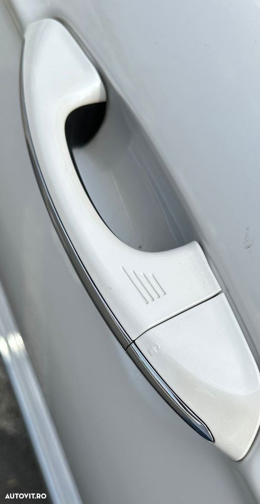 Ford Mondeo Vignale 2.0 Hybrid - 18