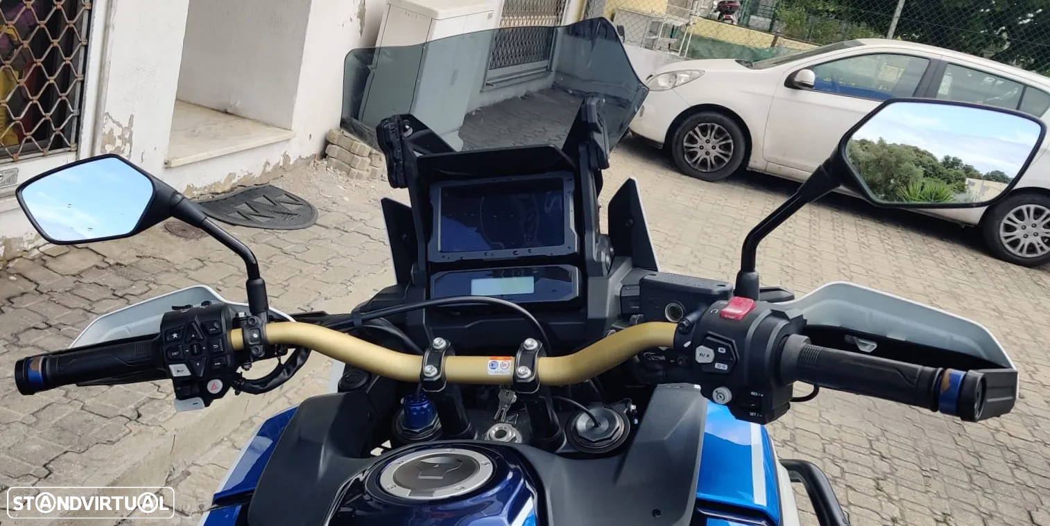 Honda Africa Twin 1100 DCT Adventure - 11