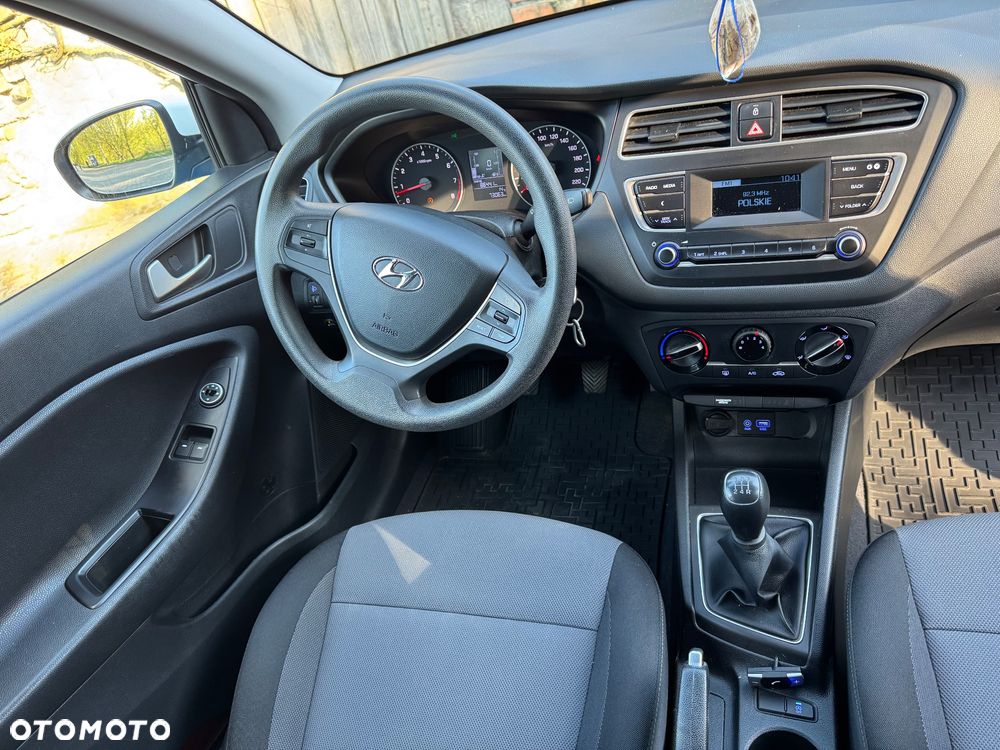 Hyundai i20 1.2 Classic Plus - 18