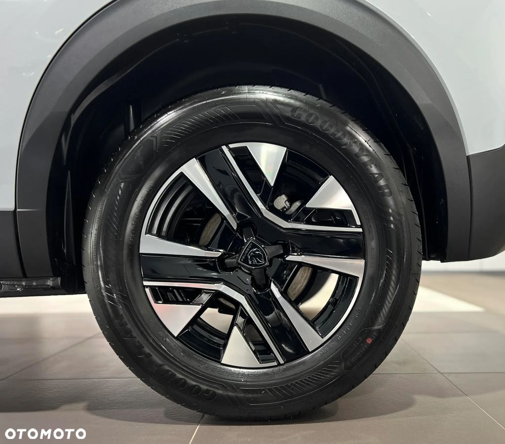 Peugeot 2008 PureTech mHEV Edition e-DCS6 - 15