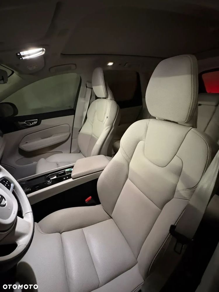 Volvo XC 60 - 5