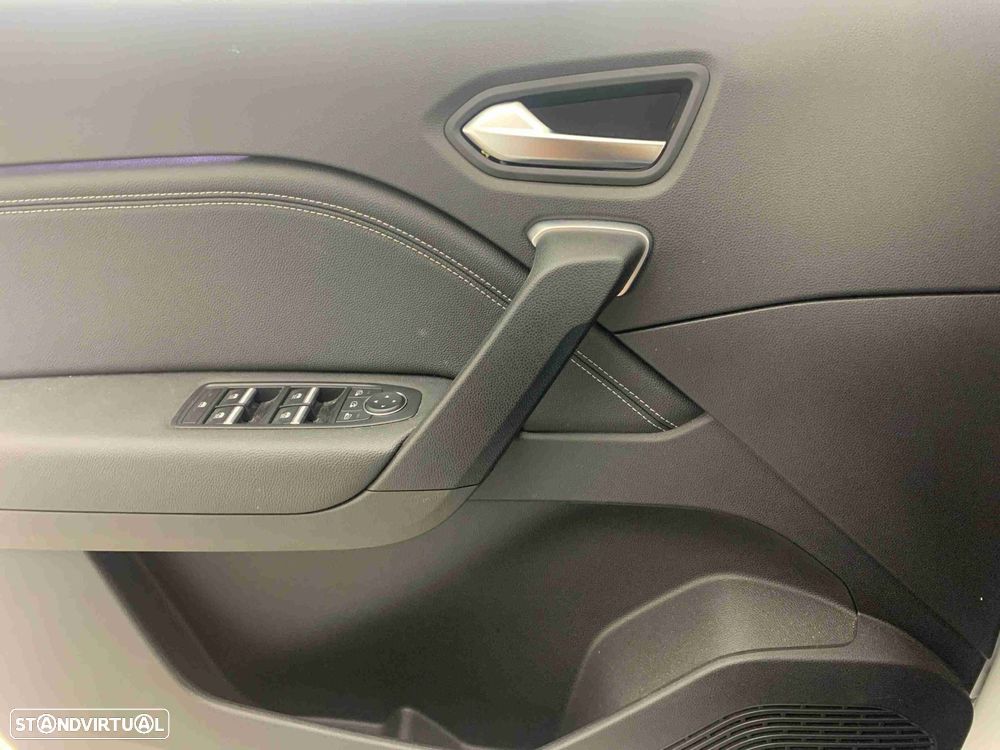 Renault Captur 1.0 TCe Techno - 11