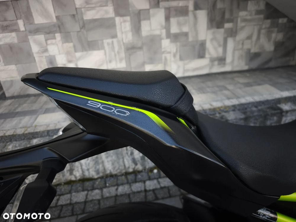 Kawasaki Z 900 - 9