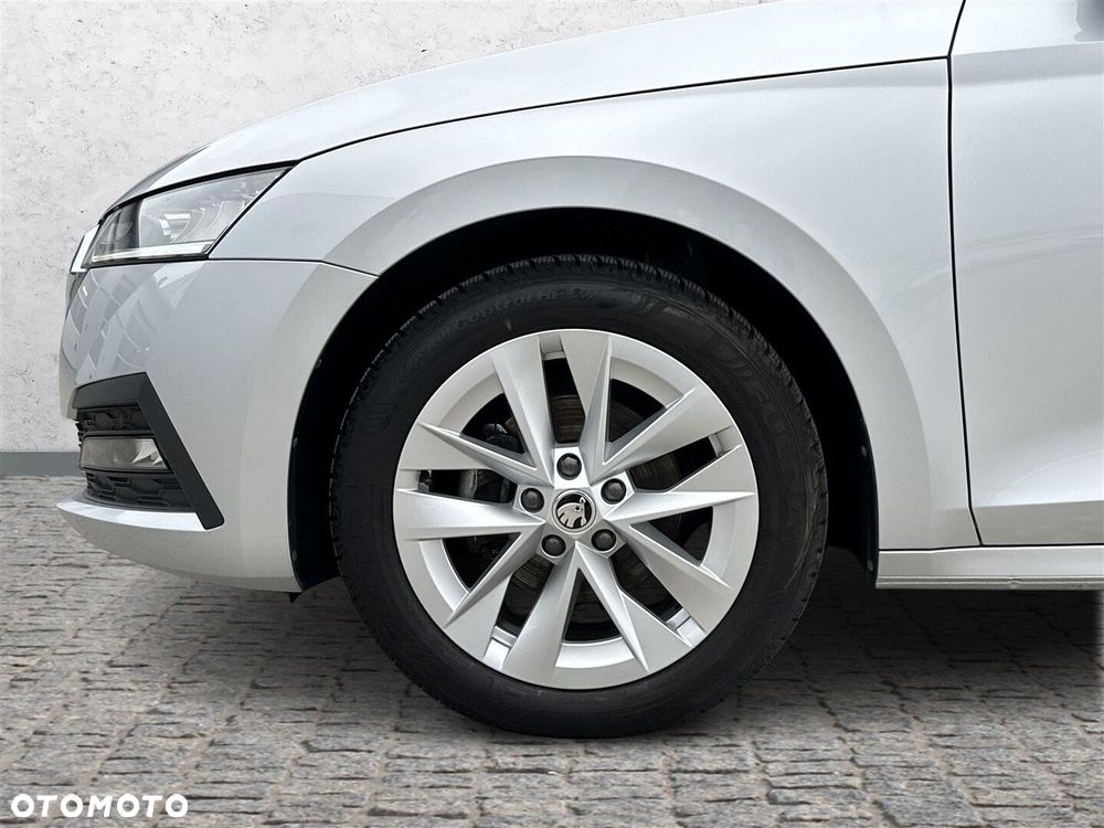 Skoda Octavia 1.5 TSI ACT Ambition - 36