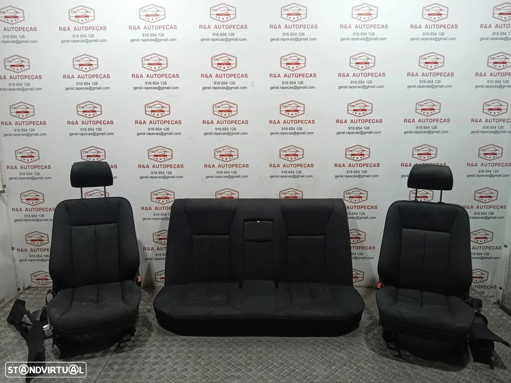 Bancos Mercedes Class E W210 em Tecido com os Cintos da Frente Imaculados Originais