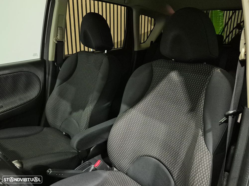 Nissan Note 1.4 Acenta Plus - 19