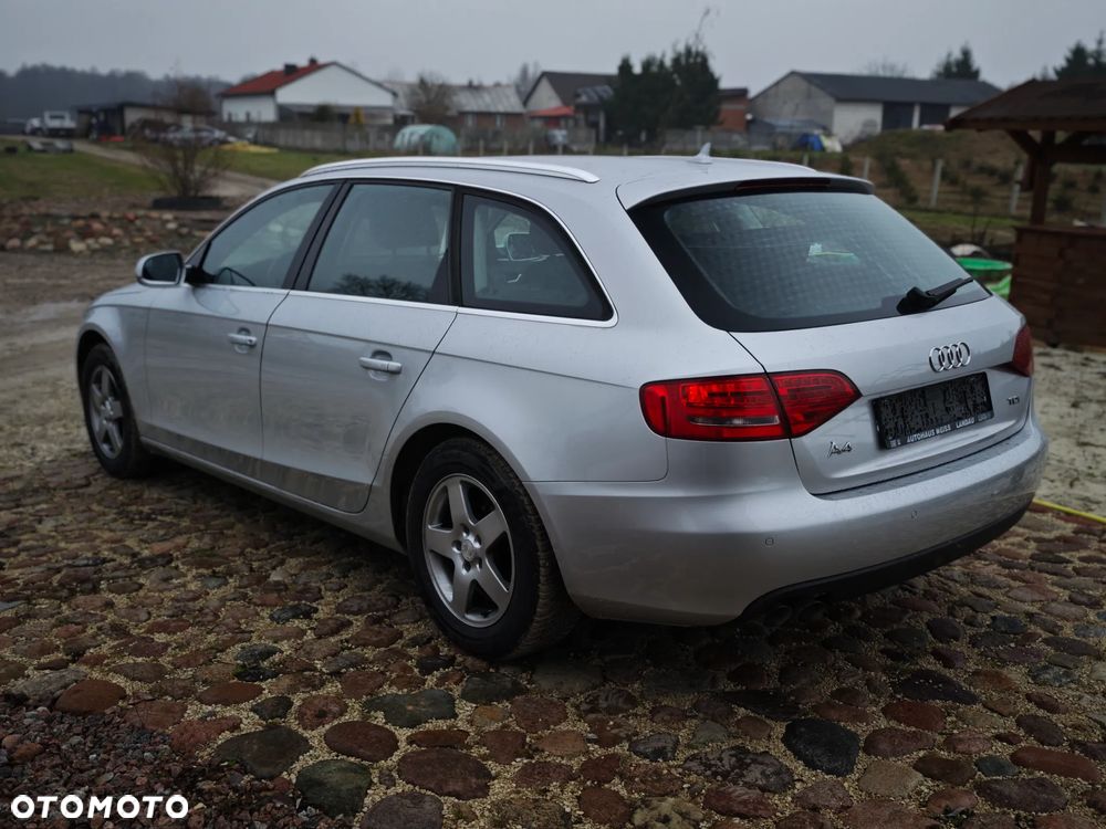 Audi A4 Avant 2.0 TDI DPF Attraction - 10