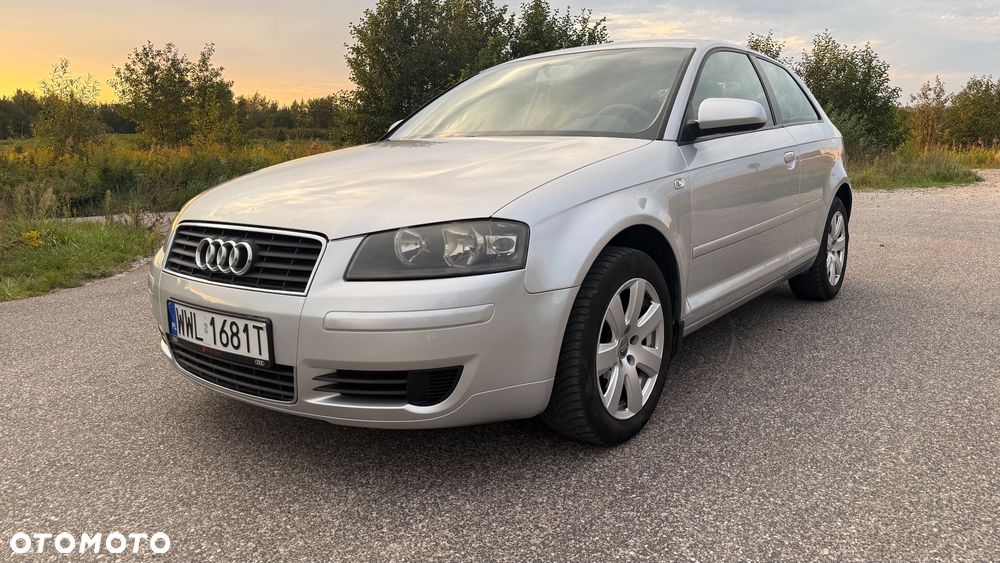 Audi A3 3-drzwiowe 1.6 Ambiente - 2