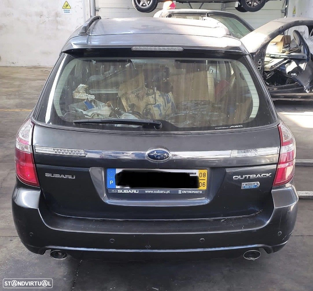 Subaru Legacy Station 2.0D de 2008 disponível para peças - 5
