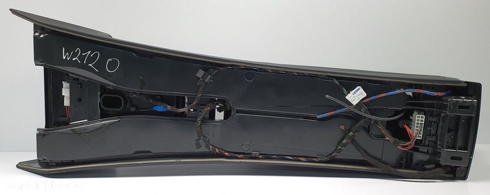 TUNEL ŚRODKOWY PODŁOKIETNIK DEKOR MERCEDES W212 EUROPA - 12